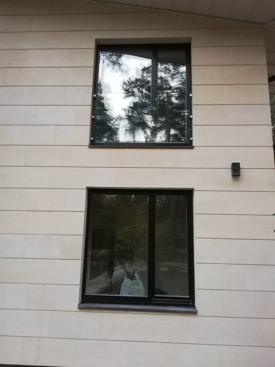 Остекление французского балкона